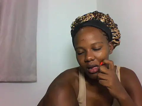 Snapshot of Deliciousbabe chatting on 06-26-26, 03:23 Deliciousbabe online show from 06-26-26, 03:23