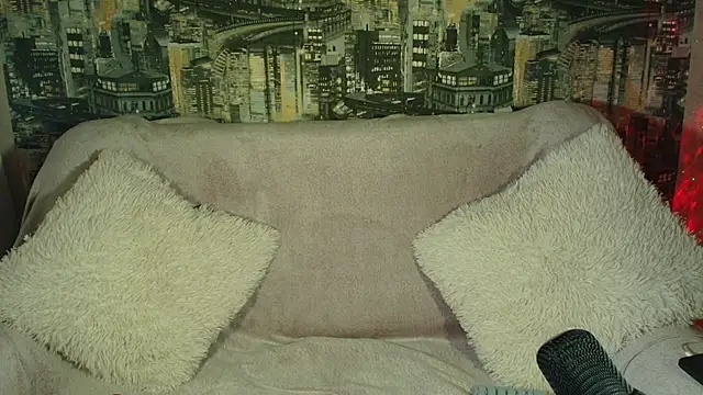 Snapshot of LuxuryGame chatting on 01-31-26, 08:29 LuxuryGame online show from 01-31-26, 08:29