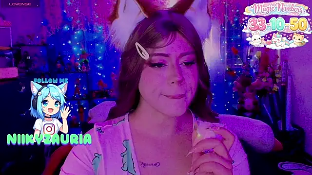  niiky online show from 04-22-26, 05:31