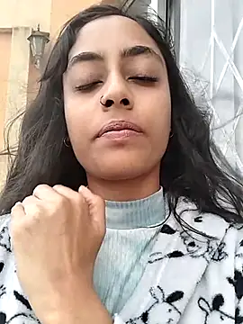 cleopatra-phaedra online show from 01-08-25, 03:28