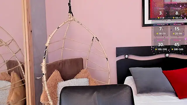  LaraMom  online show from 10-11-25, 07:59