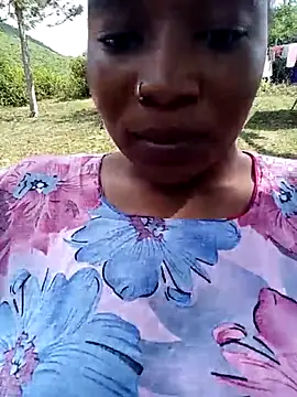 queen boobilicious  online show from 12-20-25, 07:55