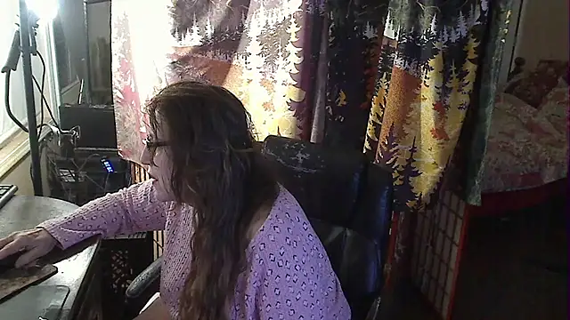 Ireallysquirt online show from 10-31-25, 04:53