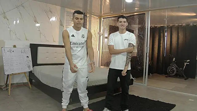 Boysgang sex online show from 05-19-26, 11:17