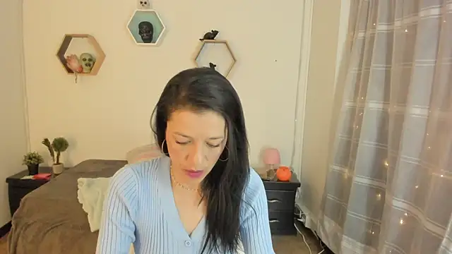 Paloma victory online show from 10-24-25, 09:03