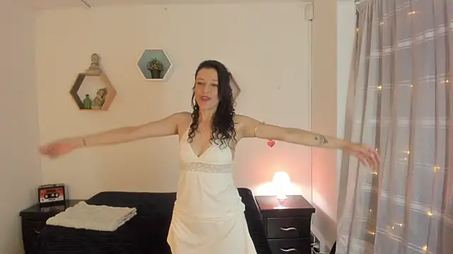 Paloma victory online show from 05-24-26, 04:18