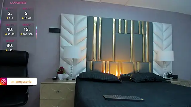 Snapshot of Anny_osorio chatting on 10-27-25, 07:04 Anny osorio online show from 10-27-25, 07:04
