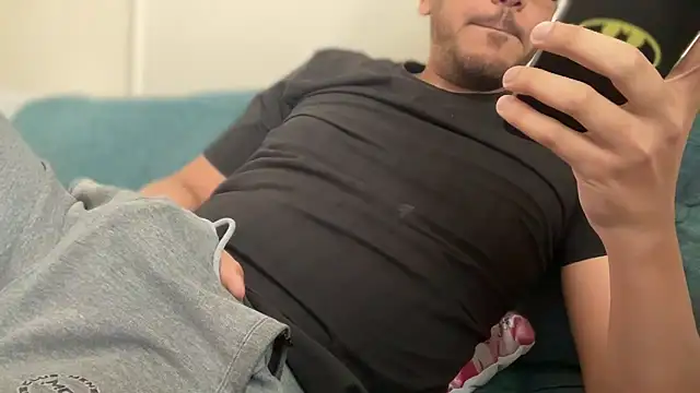 Mooka69 online show from 02-12-26, 08:36