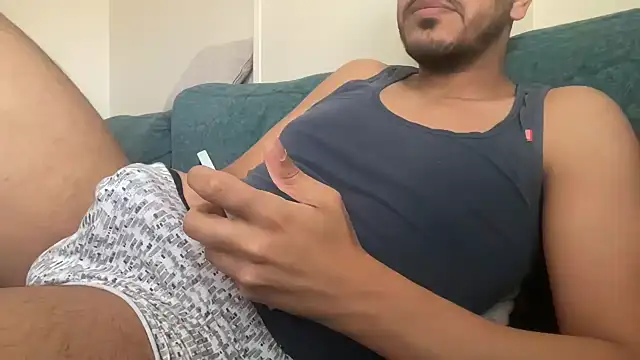 Mooka69 online show from 05-08-26, 12:42