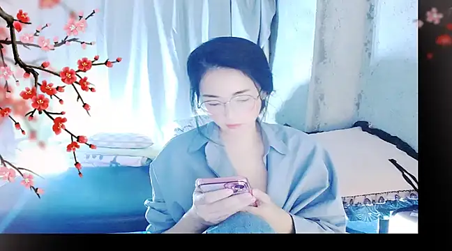Snapshot of Floor_oo chatting on 12-04-24, 12:30 Floor oo online show from 12-04-24, 12:30