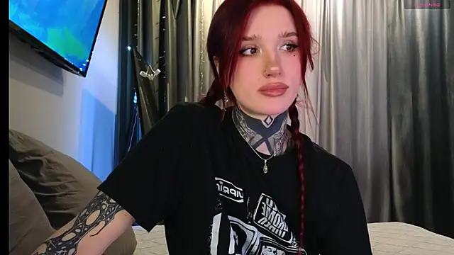 SophieInkk online show from 02-27-26, 05:07