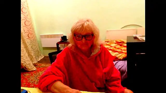 Natali7634 online show from 05-25-26, 06:50