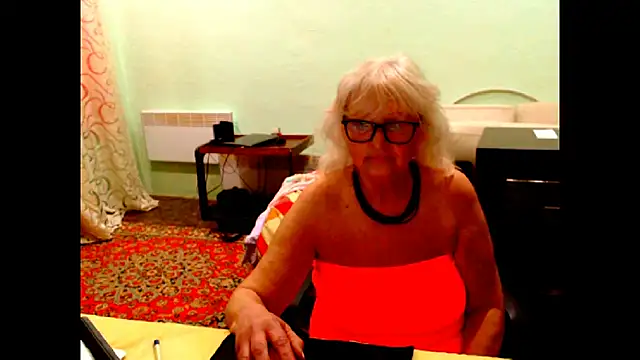 Natali7634 online show from 05-20-26, 03:42