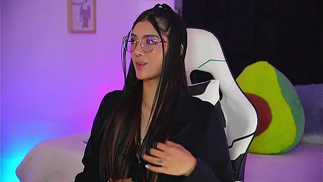 Marianamonroe  online show from 03-26-26, 07:01