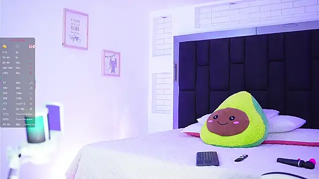 Marianamonroe  online show from 11-16-25, 06:56