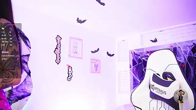 Marianamonroe  online show from 10-24-25, 07:13