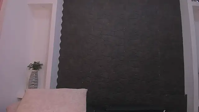 jenaa  online show from 02-19-26, 12:35