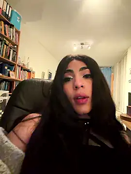 Snapshot of babybriexxx chatting on 01-11-26, 09:11 babybriexxx online show from 01-11-26, 09:11