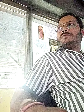 DeepakXxxR86 online show from 01-06-26, 06:34