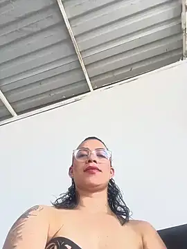 lulu kis online show from 09-22-25, 02:56