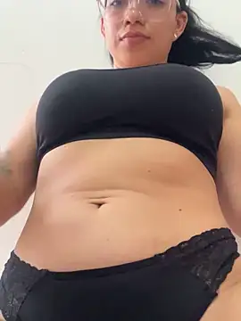 lulu kis online show from 09-20-25, 04:23