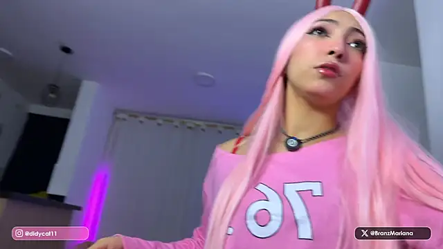 Snapshot of MarianaBranzz chatting on 02-07-26, 05:15 MarianaBranzz online show from 02-07-26, 05:15