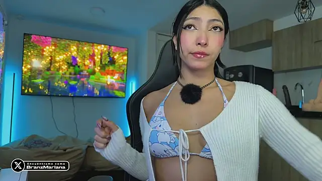 MarianaBranzz online show from 04-20-26, 01:45