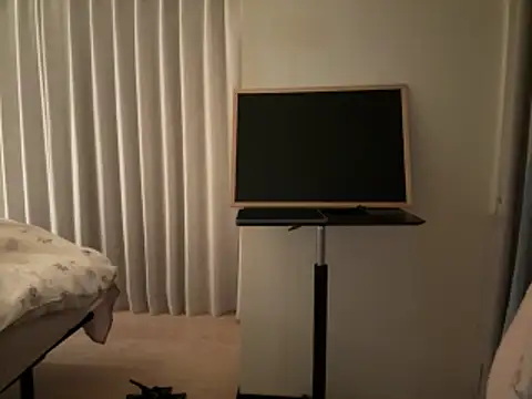 Snapshot of JayPope chatting on 02-11-26, 01:00 JayPope online show from 02-11-26, 01:00