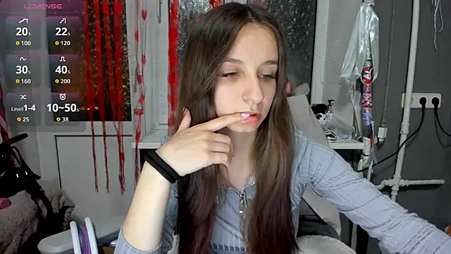  Nika Kik online show from 05-17-26, 07:03
