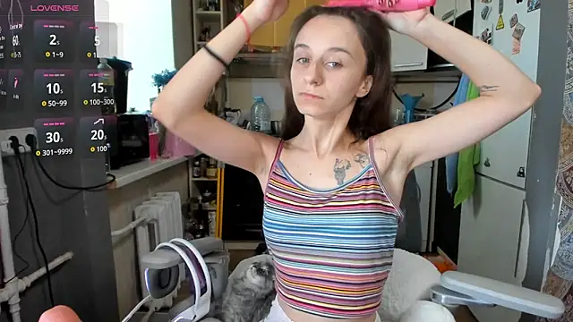 Snapshot of _Nika_Kik chatting on 07-14-26, 02:01 Nika Kik online show from 07-14-26, 02:01