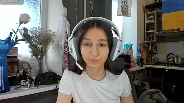  Nika Kik online show from 04-15-26, 03:05