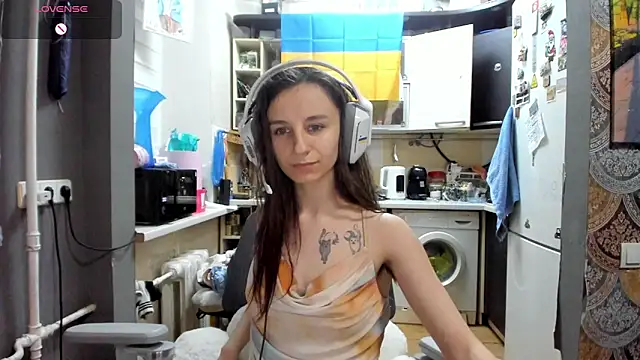  Nika Kik online show from 04-11-26, 05:38