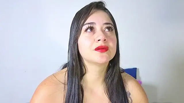 Snapshot of nahomi_sweett chatting on 06-17-26, 10:36 nahomi sweett online show from 06-17-26, 10:36