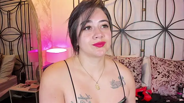 nahomi sweett online show from 11-05-25, 11:02