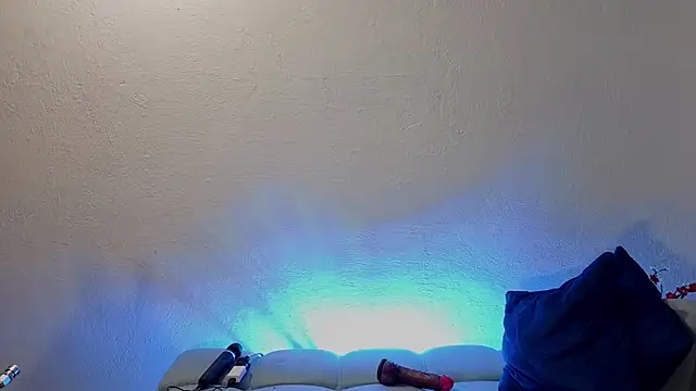 nahomi sweett online show from 04-14-26, 10:53