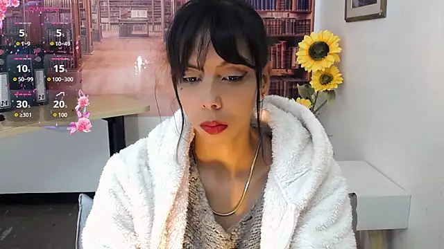 Snapshot of Catalella_Ar chatting on 10-23-25, 03:16 Catalella Ar online show from 10-23-25, 03:16