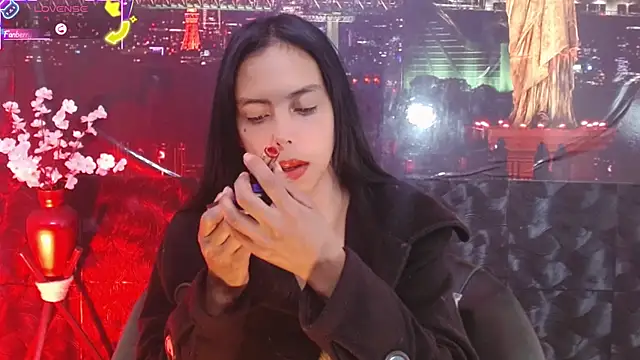 Snapshot of Catalella_Ar chatting on 06-16-26, 03:17 Catalella Ar online show from 06-16-26, 03:17