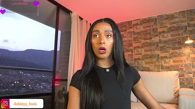 Snapshot of Ashleey_Fox chatting on 02-17-26, 11:13 Ashleey Fox online show from 02-17-26, 11:13