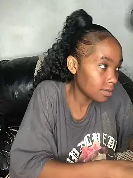 Snapshot of Nicole_Liam_ chatting on 03-11-26, 08:03 Nicole Liam online show from 03-11-26, 08:03