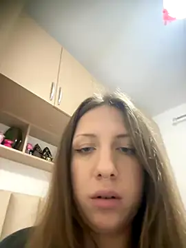 Snapshot of Sashabunny chatting on 10-15-25, 08:39 Sashabunny online show from 10-15-25, 08:39