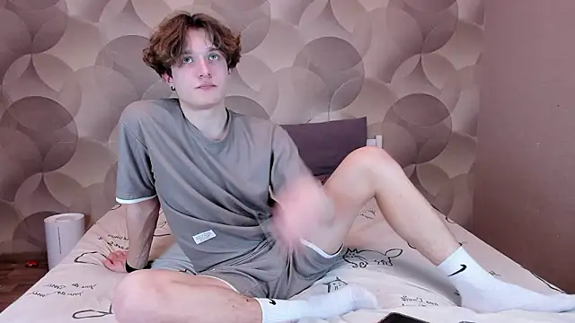 Ian Flor online show from 03-14-26, 04:13