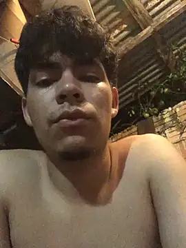 Snapshot of Edanvvv chatting on 01-15-26, 03:54 Edanvvv online show from 01-15-26, 03:54