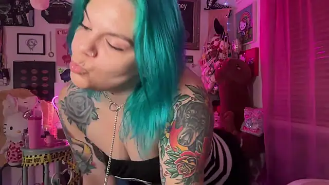 CherryBombBomb online show from 10-29-25, 04:11