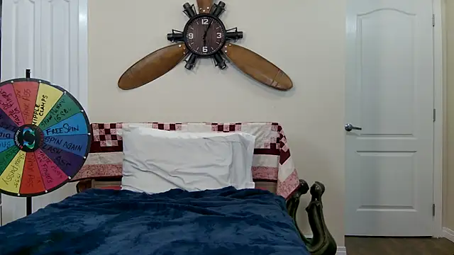 Snapshot of Morgan_Shipley chatting on 02-04-26, 02:06 Morgan Shipley online show from 02-04-26, 02:06