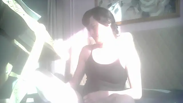 SunElizabeth online show from 05-18-26, 03:17