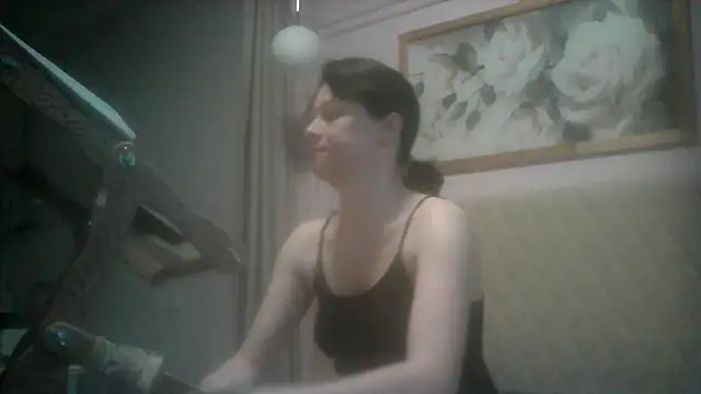 SunElizabeth online show from 04-06-26, 01:56