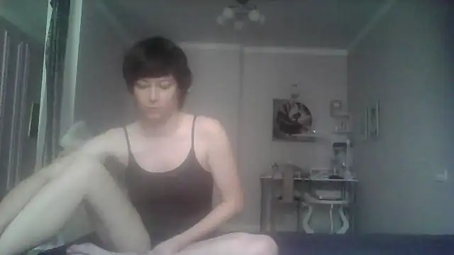 SunElizabeth online show from 06-17-26, 04:12