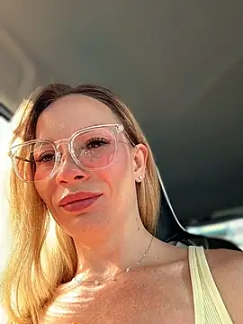 LavenderHot online show from 06-28-26, 02:29
