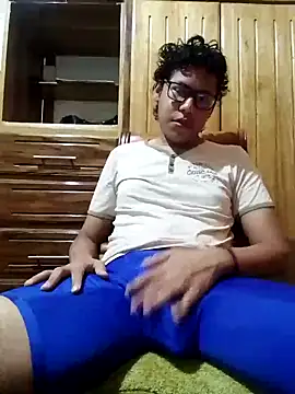 kiol45ty online show from 09-12-25, 05:24