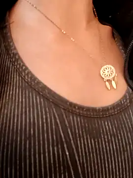 Snapshot of Violeta_12- chatting on 02-09-26, 12:58 Violeta 12- online show from 02-09-26, 12:58